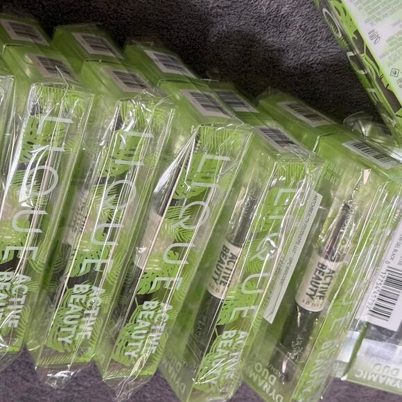 Lique Duo Mascara Brow Gel Black Reseller Bundle! - Picture 3 of 4